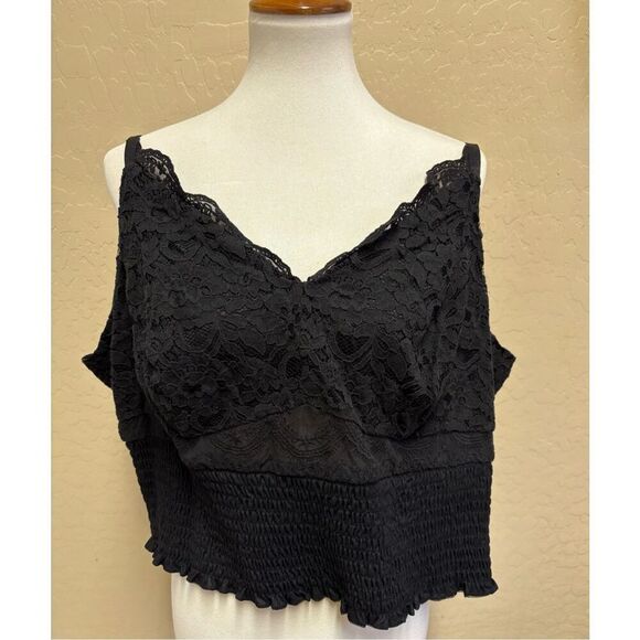 Torrid crop top - Picture 1 of 6